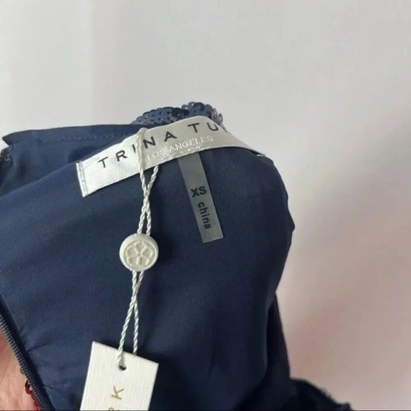 Trina Turk Gin Fizz Sequin Stripe Short Sleeve Blouse XS - Picture 7 of 7